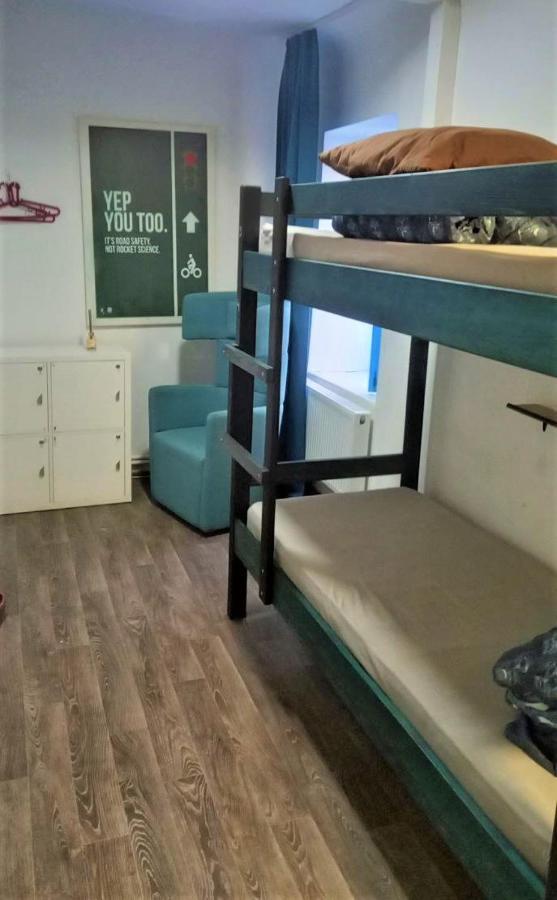 Bern Hostel Chisinau Ngoại thất bức ảnh