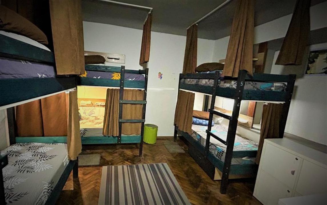 Bern Hostel Chisinau Ngoại thất bức ảnh