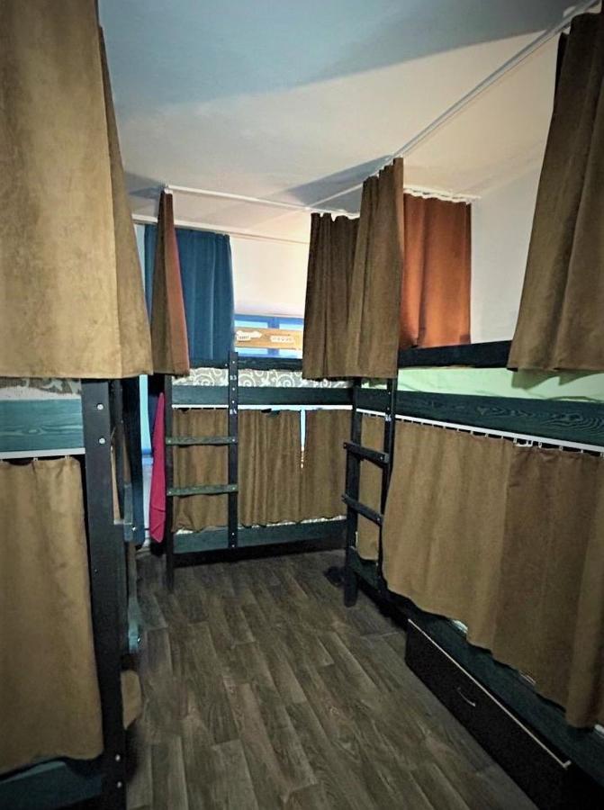 Bern Hostel Chisinau Ngoại thất bức ảnh