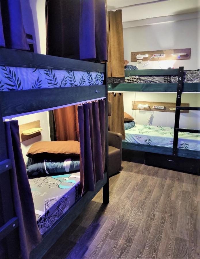 Bern Hostel Chisinau Ngoại thất bức ảnh